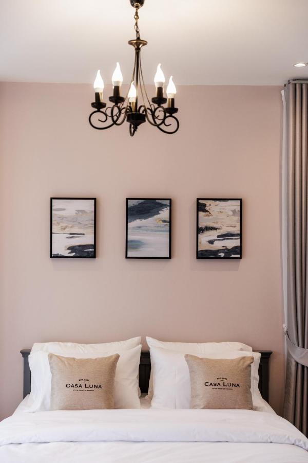 Casa Luna Bangkok Ngoại thất bức ảnh