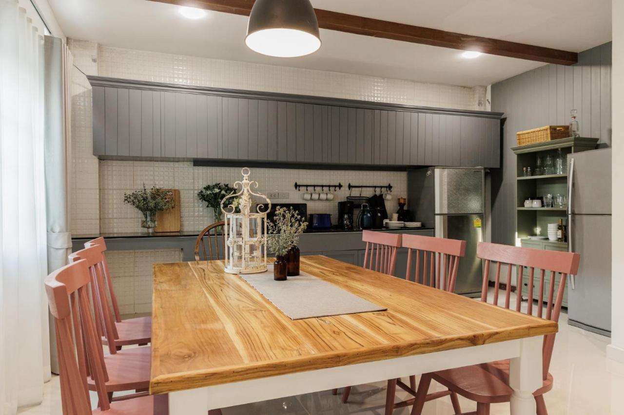 Casa Luna Bangkok Ngoại thất bức ảnh